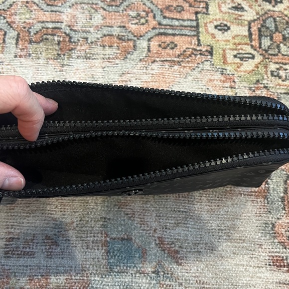 Lululemon wristlet wallet - Picture 4 of 8